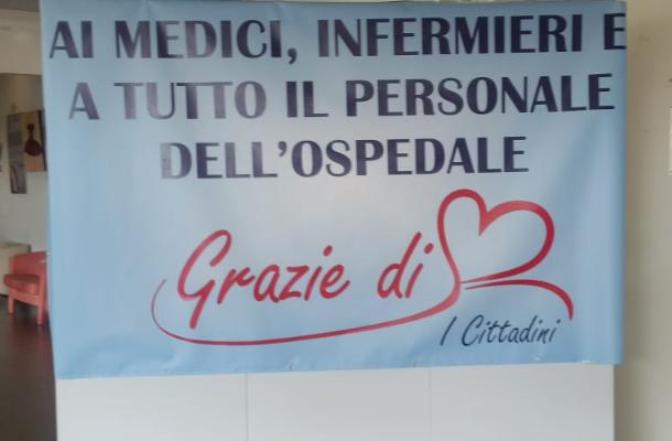 Un Cartellone Per Ringraziare Di Cuore L Ospedale Di Legnano Legnanonews
