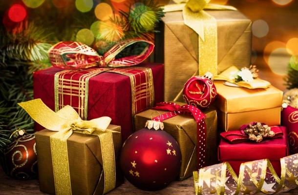 Regali Di Natale Alimentari.Natale 2017 Sotto L Albero Alimentari Giocattoli E Abbigliamento Legnanonews